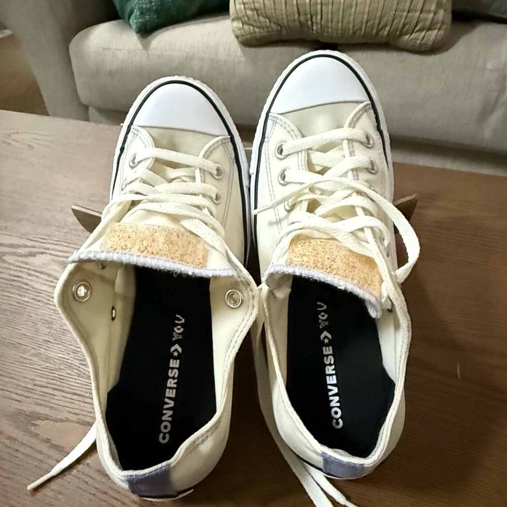 Converse Off-White Low-Top Platform Sneakers - Picture 8 of 11